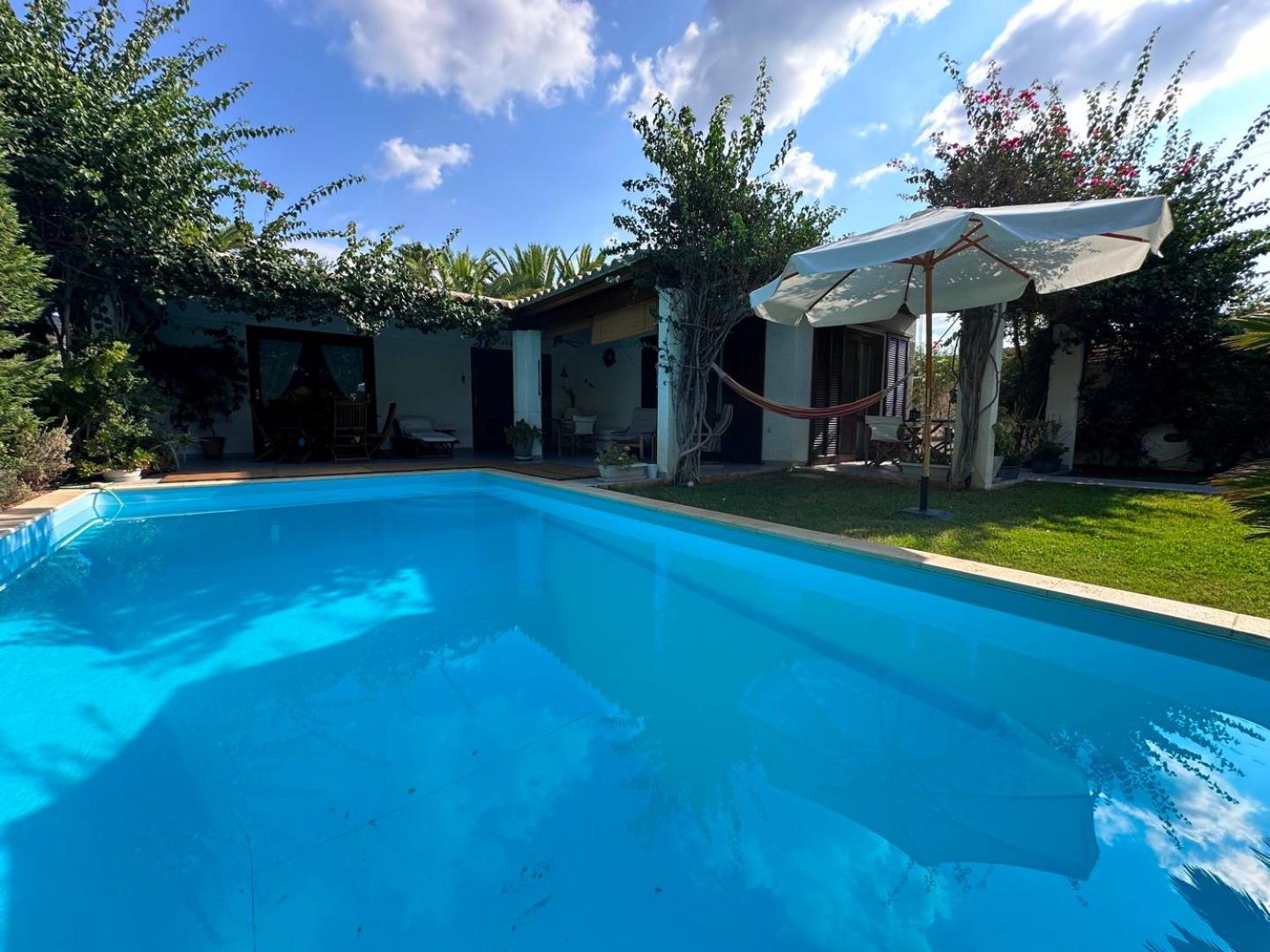 Villa Amy With A Pool In Porto Hydra By Goutos Properties Thermisía Buitenkant foto